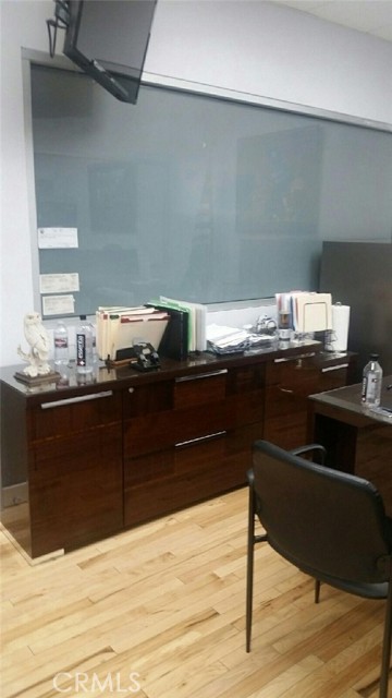 MLS #DW25184700 image #15