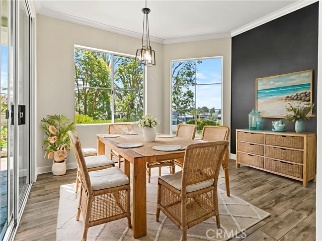 2 Vista Del Mar, Dana Point CA: https://media.crmls.org/medias/32aa894b-d39b-46e4-8a80-1de6b5a8a537.jpg