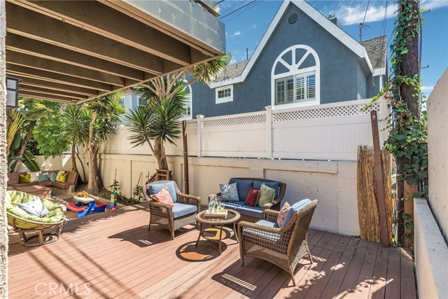 2418 Curtis Avenue, Redondo Beach, California 90278, 3 Bedrooms Bedrooms, ,2 BathroomsBathrooms,Residential,Sold,Curtis,SB22205697