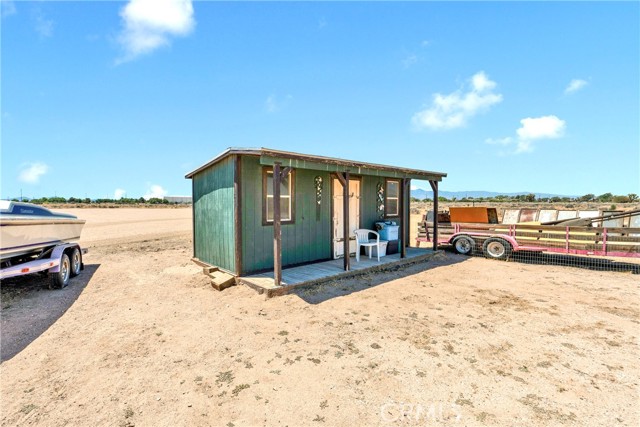 Detail Gallery Image 42 of 43 For 13237 Smoke Tree Rd, Victorville,  CA 92392 - 3 Beds | 2 Baths
