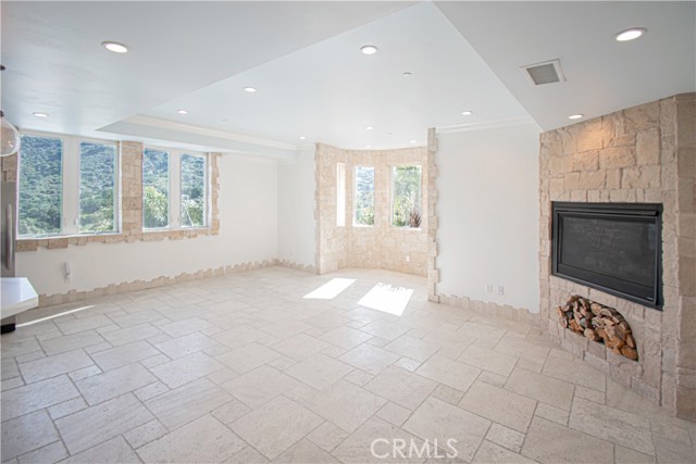 Detail Gallery Image 22 of 41 For 3209 Hillock Dr, Los Angeles,  CA 90068 - 4 Beds | 4 Baths