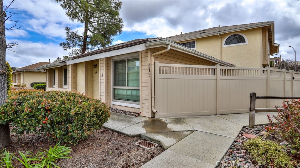 8825 Tamberly Way A, Santee, CA 92071