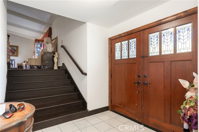 5266 Bluff Street, Norco CA: https://media.crmls.org/medias/32ac1c98-668e-4995-a604-6f4e787f3b24.jpg