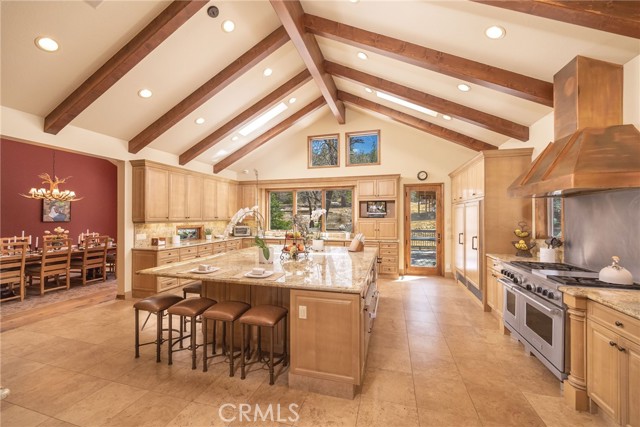 42143 Switzerland Drive, Big Bear CA: https://media.crmls.org/medias/32ac41c3-ed9c-44e1-bfdb-2c61e0be5ee2.jpg