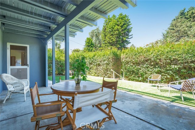 168 Vista Del Parque, Redondo Beach, California 90277, 6 Bedrooms Bedrooms, ,3 BathroomsBathrooms,Residential,Sold,Vista Del Parque,PV22188074