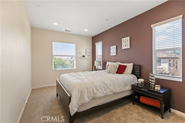 Detail Gallery Image 28 of 46 For 213 Polk St, Placentia,  CA 92870 - 5 Beds | 4 Baths