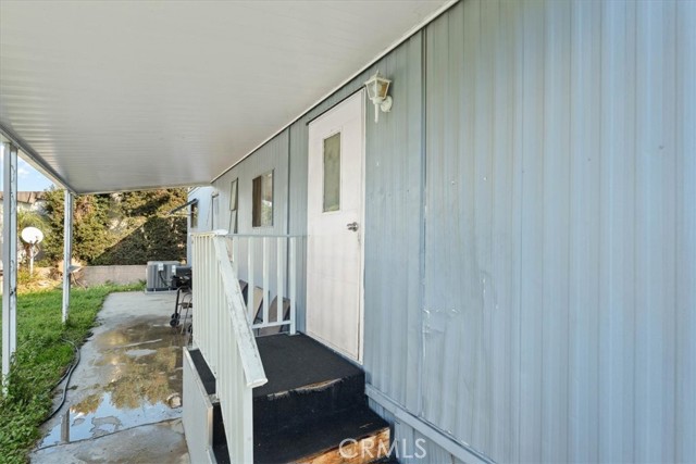 Detail Gallery Image 4 of 32 For 716 N Grand Ave #I-5,  Covina,  CA 91724 - 1 Beds | 1 Baths