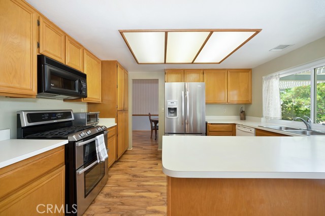 30590 Plumas Street, Lake Elsinore CA: https://media.crmls.org/medias/32ad7187-c5a3-405b-a581-82ec7f449185.jpg