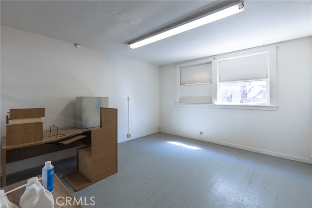 Image 11 of 34 For 609 7th Street