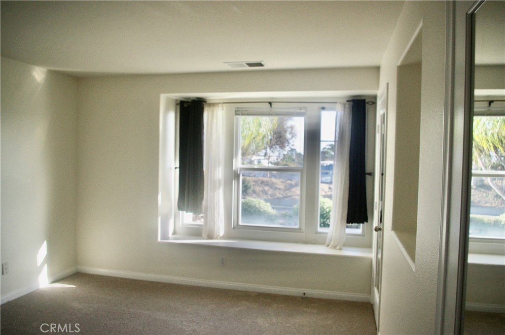 755 Harbor Cliff Way - photo 15