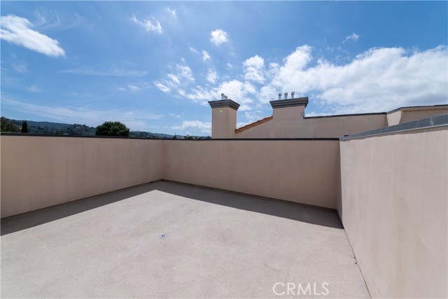 Detail Gallery Image 41 of 53 For 5224 Zelzah Ave #309,  Encino,  CA 91316 - 2 Beds | 2/1 Baths