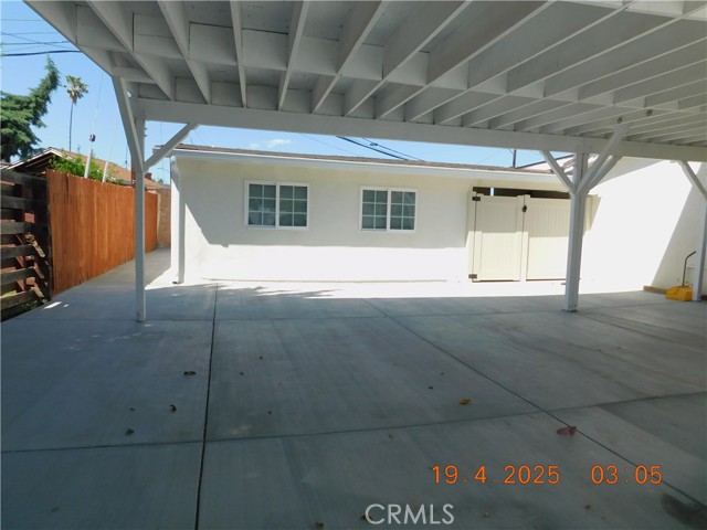Detail Gallery Image 4 of 16 For 19403 Lanark St #B,  Reseda,  CA 91335 - 1 Beds | 1 Baths
