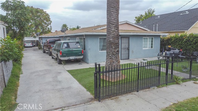 916 E 40Th Pl, Los Angeles, CA 90011