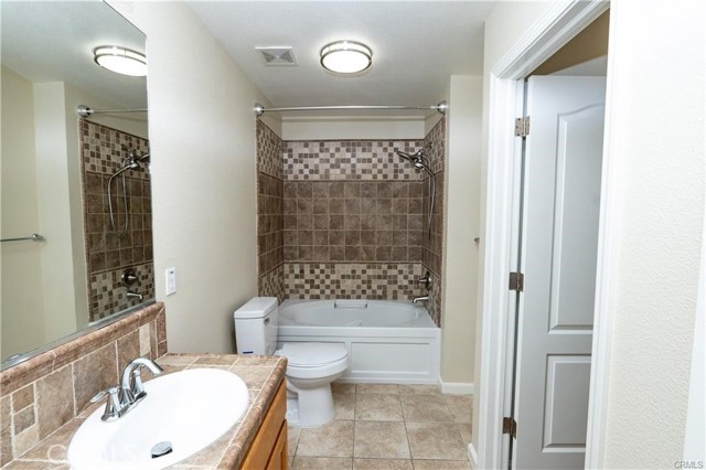 Detail Gallery Image 8 of 41 For 118 Montage Dr, Merced,  CA 95348 - 2 Beds | 2 Baths