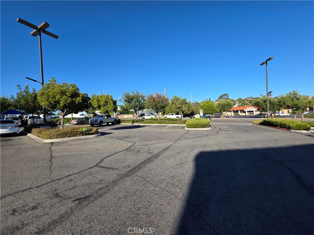 MLS #WS25227365 image #9