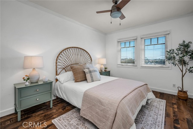 Detail Gallery Image 23 of 34 For 907 Diamond St, Redondo Beach,  CA 90277 - 4 Beds | 3 Baths