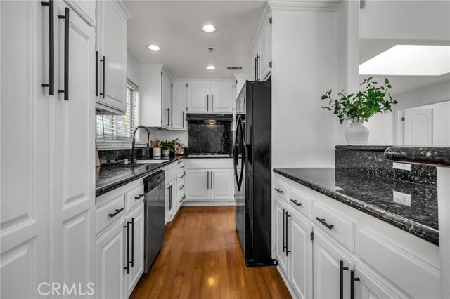 2514 Vanderbilt Ln, Redondo Beach, California 90278, 4 Bedrooms Bedrooms, 0 ,2 BathroomsBathrooms,Residential,For Sale,Vanderbilt Ln,0,SB26161438