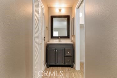 Detail Gallery Image 9 of 14 For 26956 Flo Lane #340,  Canyon Country,  CA 91351 - 2 Beds | 2 Baths