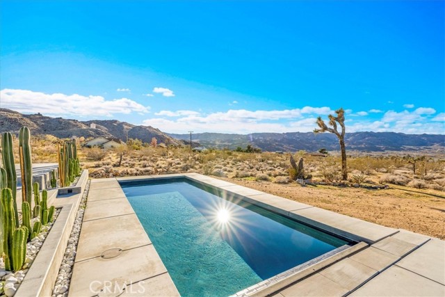 8729 Rock Haven Road, Joshua Tree CA: https://media.crmls.org/medias/32b396a7-3f61-48fd-989b-d919f9e04d26.jpg