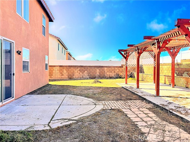 Detail Gallery Image 40 of 51 For 2745 Garnet Ln, Lancaster,  CA 93535 - 5 Beds | 3 Baths