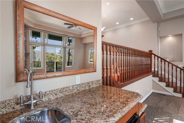 Detail Gallery Image 7 of 49 For 27554 North Bay Rd, Lake Arrowhead,  CA 92352 - 4 Beds | 2/2 Baths