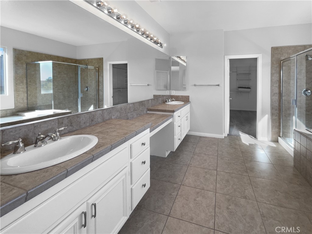 MLS #IV25007947 image #9