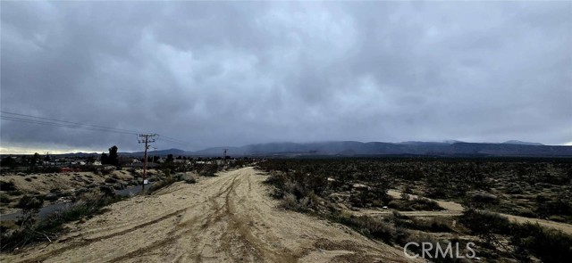 Image 5 of 17 For 26000 Avenue W