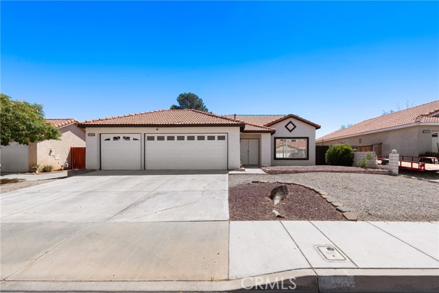 Detail Gallery Image 1 of 12 For 14579 Lilac Rd, Adelanto,  CA 92301 - 4 Beds | 2 Baths