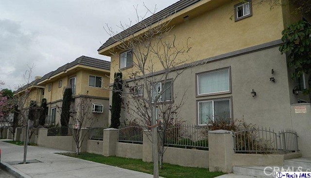 6615 Sepulveda #303