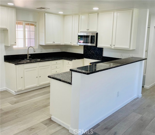 Detail Gallery Image 7 of 23 For 85675 Michelle Dr, Coachella,  CA 92236 - 4 Beds | 2 Baths