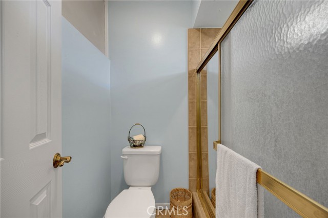 Detail Gallery Image 9 of 19 For 308 Eagle Dr, Placentia,  CA 92870 - 4 Beds | 2 Baths