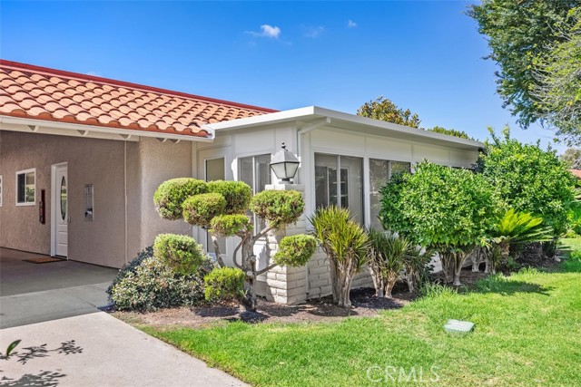 5354 Algarrobo, Laguna Woods CA: https://media.crmls.org/medias/32bb9d4c-a31d-45c2-8c47-0367bbb3c1f8.jpg
