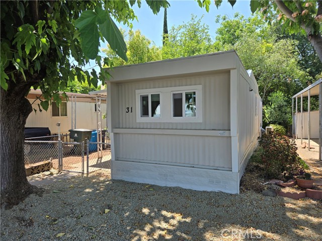 1047 14th Street, Oroville CA: https://media.crmls.org/medias/32bbae13-70b1-4270-9f98-f2a3ef9d9ee3.jpg