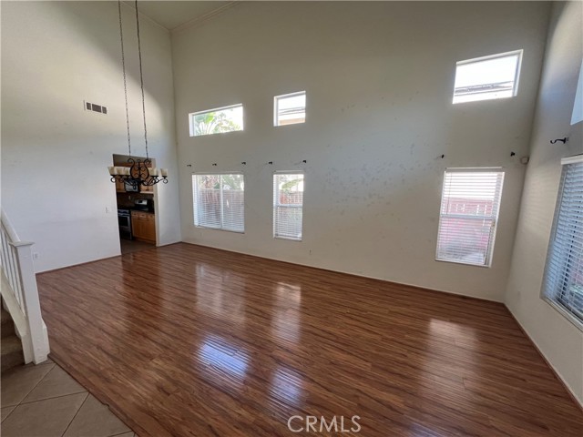 Detail Gallery Image 3 of 11 For 21 Villa Ravenna, Lake Elsinore,  CA 92532 - 4 Beds | 2/1 Baths