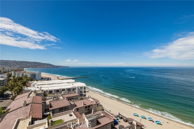 531 Esplanade, Redondo Beach, California 90277, 2 Bedrooms Bedrooms, ,2 BathroomsBathrooms,Residential,Sold,Esplanade,SB22172842