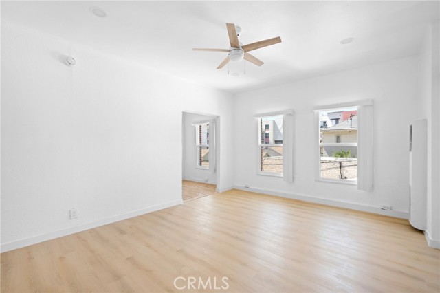 Detail Gallery Image 5 of 15 For 131 S Jackson St #204,  Glendale,  CA 91205 - 0 Beds | 1 Baths