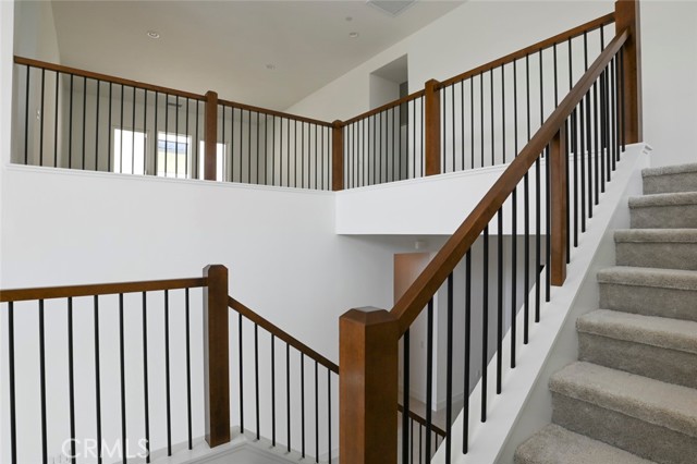 Detail Gallery Image 45 of 65 For 20552 Edgewood Ct, Chatsworth,  CA 91311 - 5 Beds | 5/1 Baths