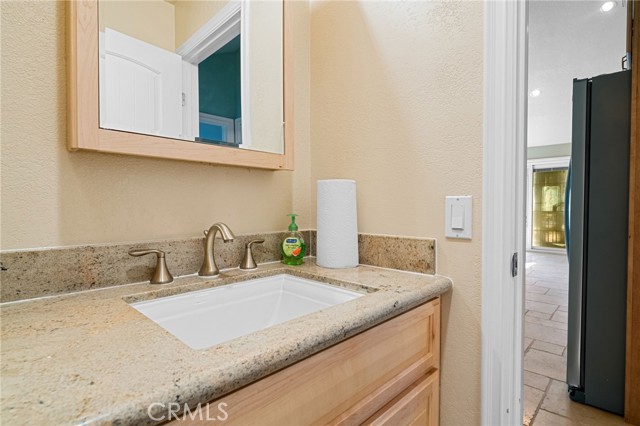 Detail Gallery Image 20 of 37 For 301 S Shakespeare Ln, Big Bear City,  CA 92314 - 3 Beds | 2 Baths