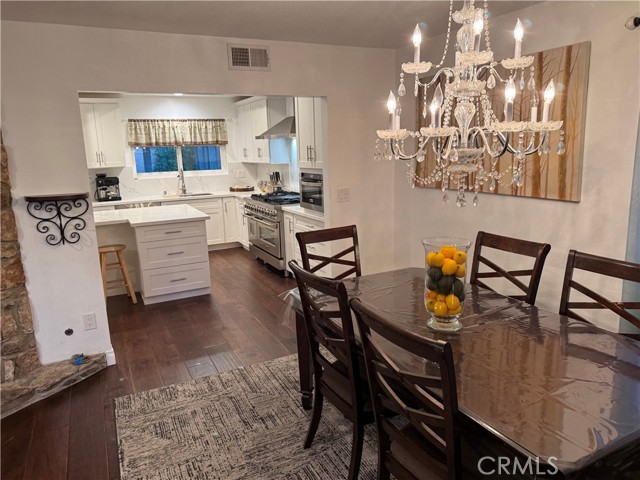 1571 E Palm, Covina CA: https://media.crmls.org/medias/32beea88-82b5-4b97-9805-f7cf39aec1dc.jpg