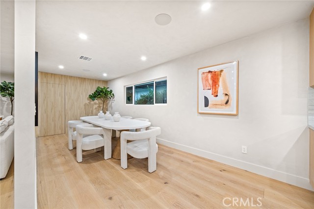 5157 Woodley Avenue, Encino CA: https://media.crmls.org/medias/32bf5ba2-14e0-47ab-8cce-02a033690dfc.jpg