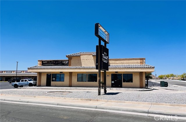  Commercial for Sale in Apple Valley, California