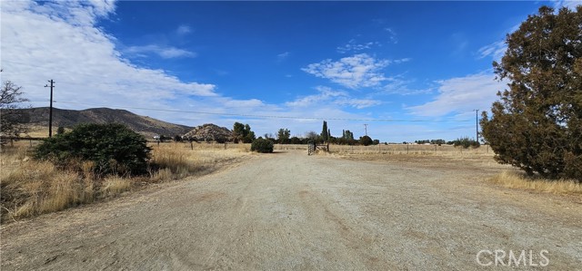 Detail Gallery Image 4 of 8 For 11730 Cresta Blanca, –,  CA 93453 - 2 Beds | 2 Baths