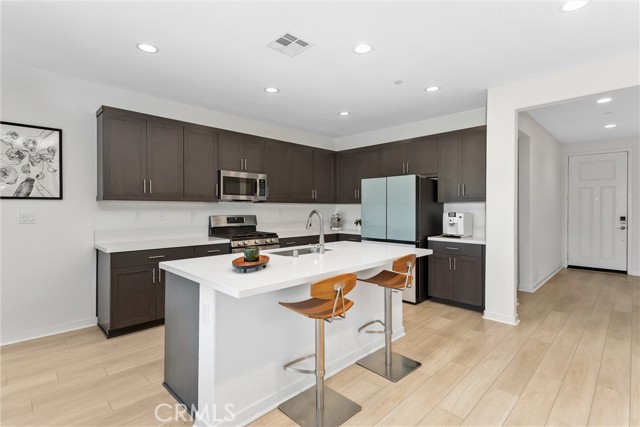 Detail Gallery Image 6 of 36 For 11344 Burnet St, Beaumont,  CA 92223 - 3 Beds | 2 Baths