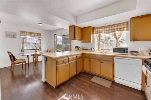 365 E Vodden Street, Rialto CA: https://media.crmls.org/medias/32c171f3-9a8f-4367-96af-f1aece09403f.jpg