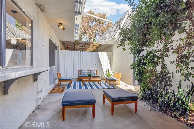 20730 Devonshire, D photo 32