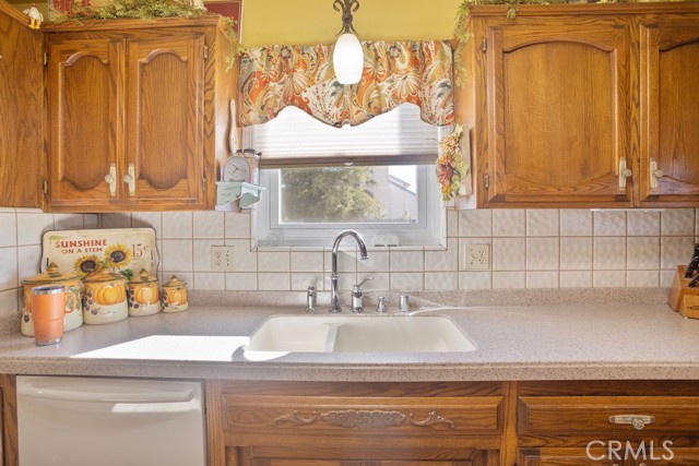 Detail Gallery Image 10 of 22 For 2510 Palora, Atwater,  CA 95301 - 3 Beds | 2 Baths