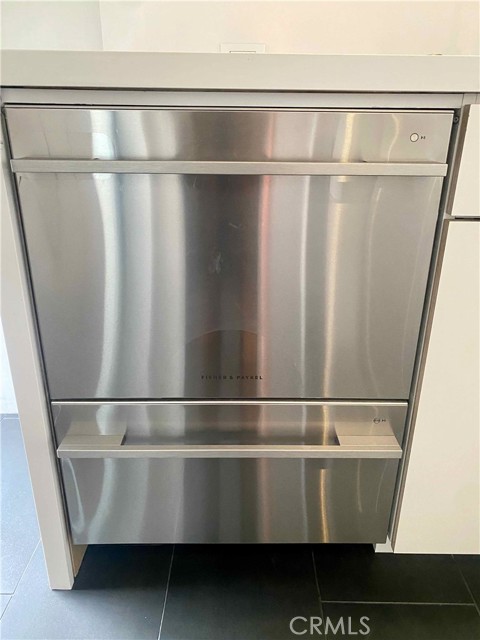 Detail Gallery Image 4 of 13 For 1316 Pacific Ave, Venice,  CA 90291 - 1 Beds | 1 Baths