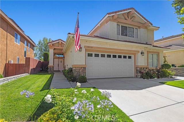 29508 Alyssum Lane, Canyon Country CA: https://media.crmls.org/medias/32c2bf0b-dd5b-49e2-a5f8-ebe6ceebcf47.jpg