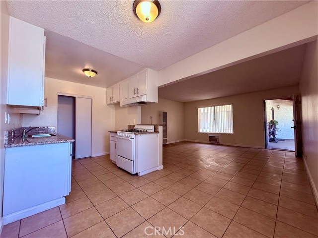 Front Image Thumbnail for CRPW26164835