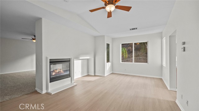 Detail Gallery Image 24 of 47 For 1728 Tamarron, Corona,  CA 92883 - 3 Beds | 3 Baths